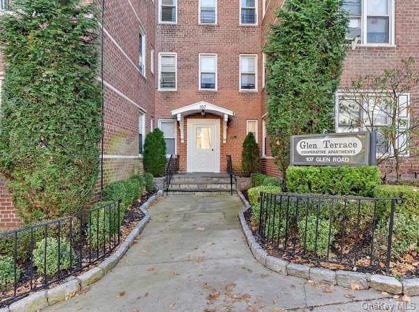 107 Glen Road - Photo 1