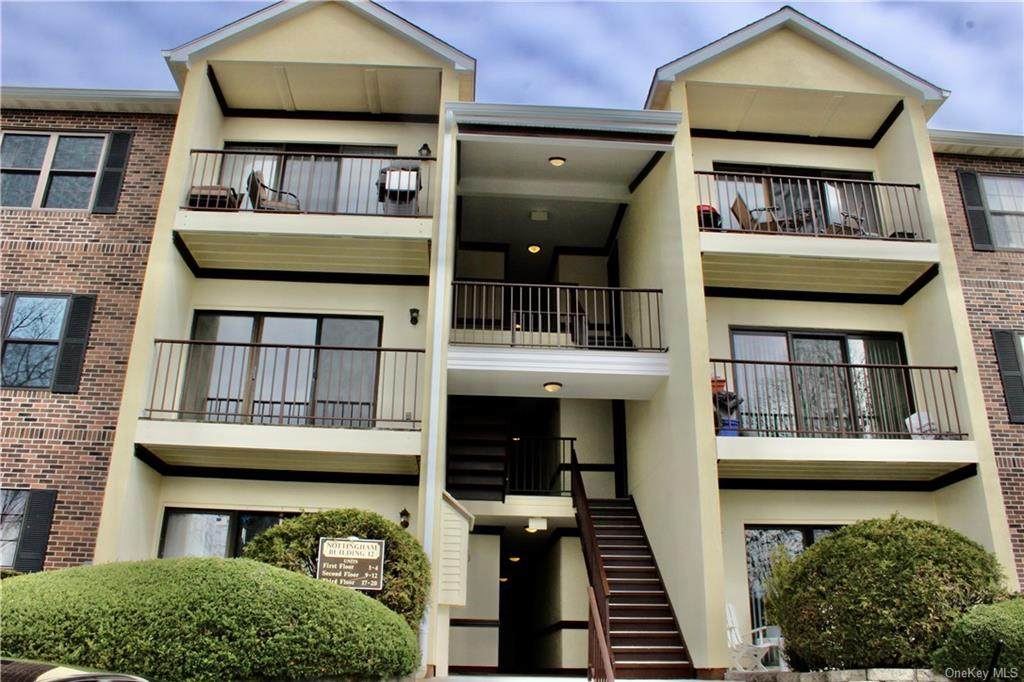 11 Nottingham Circle - Photo 1