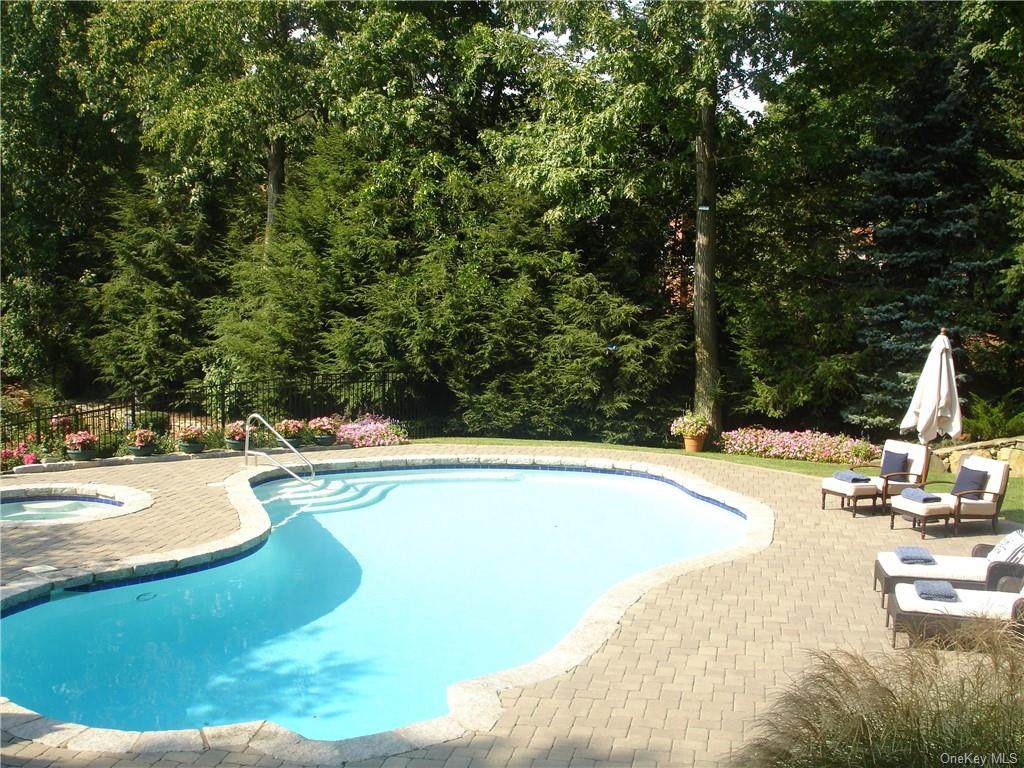 4 Avery Court - Photo 1