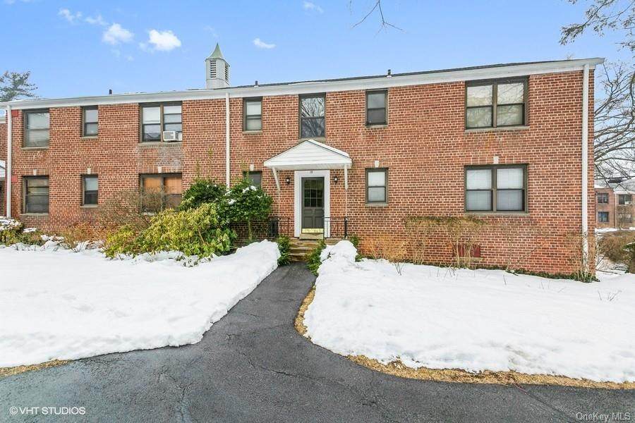 19 Rockledge Road - Photo 1