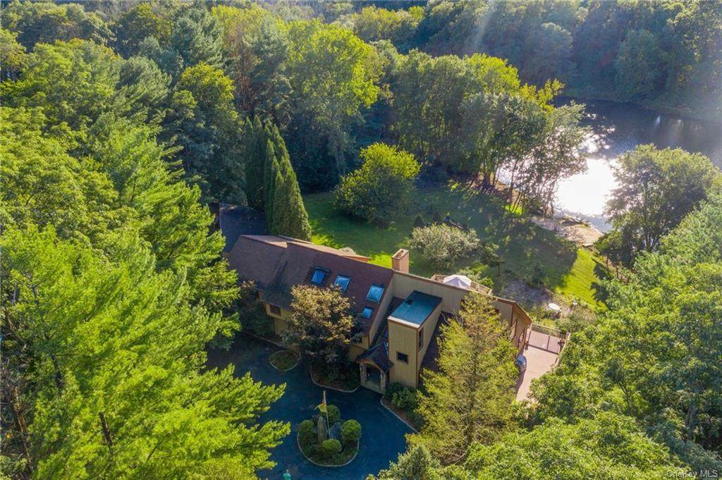 335 Greenwich Road - Photo 1