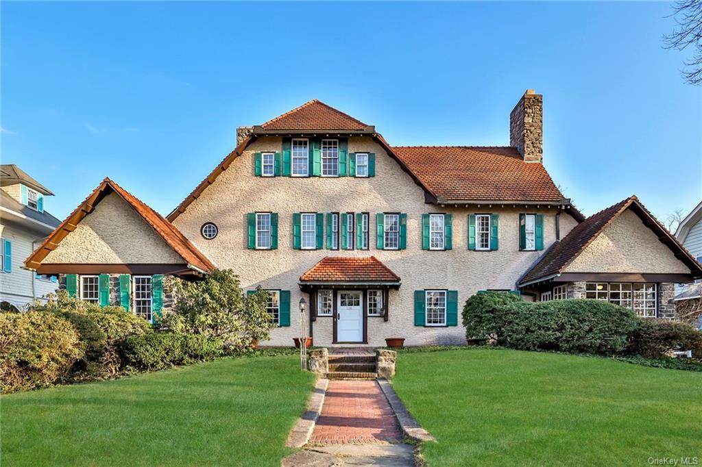 142 Sutton Manor Road - Photo 1