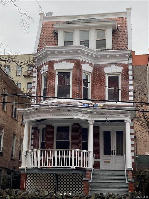 2971 Perry Avenue - Photo 1