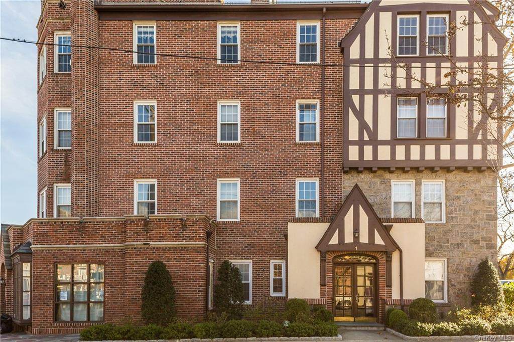 1 Cedar Street - Photo 1