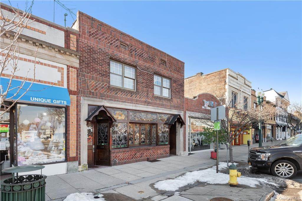 370 Mamaroneck Avenue - Photo 1