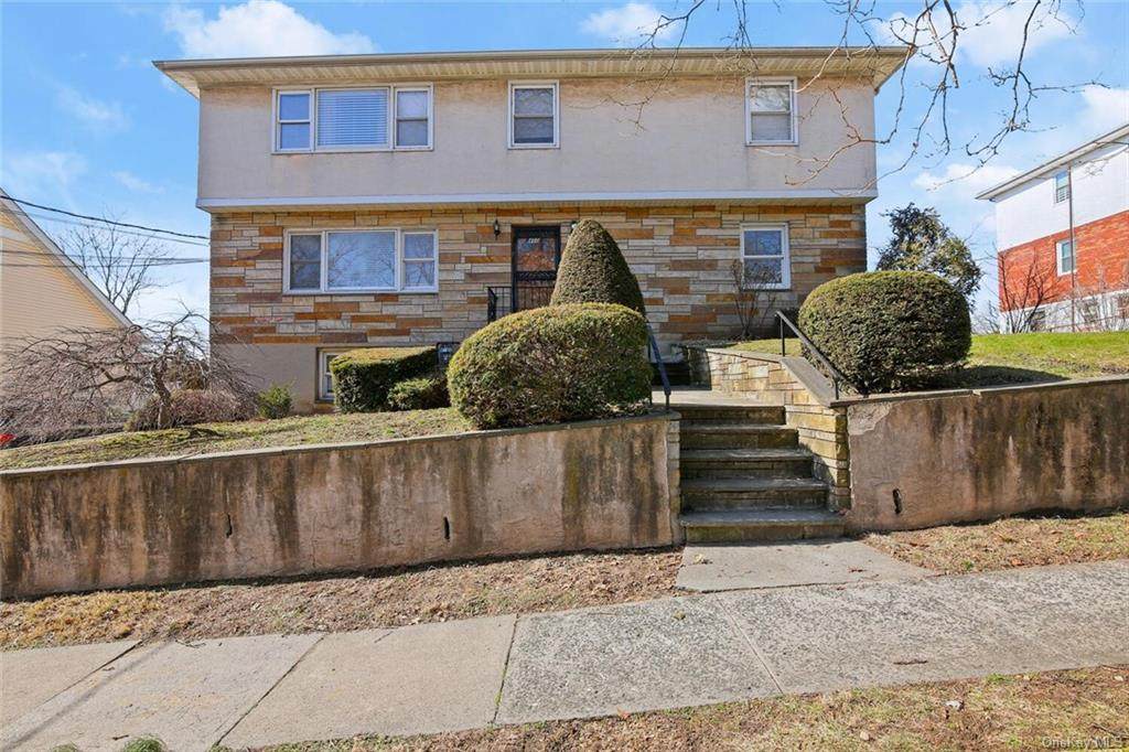 450 Terrace Avenue - Photo 1
