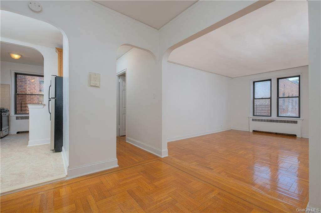 2685 Creston Avenue - Photo 1