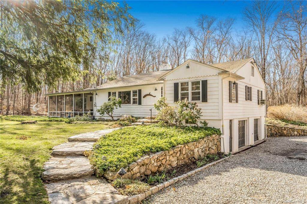 30 White Birch Road - Photo 1