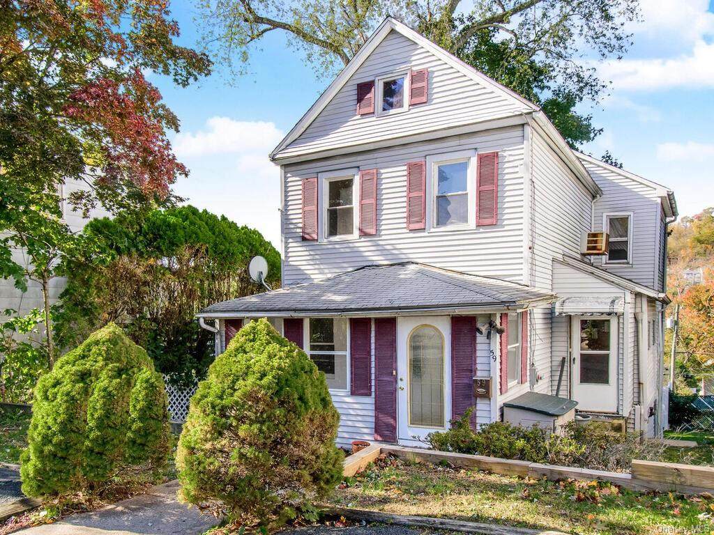 59 Lawn Avenue - Photo 1