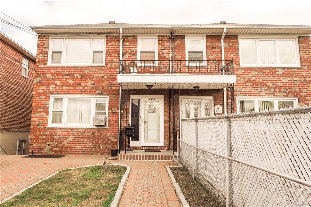 1634 Ohm Avenue - Photo 1