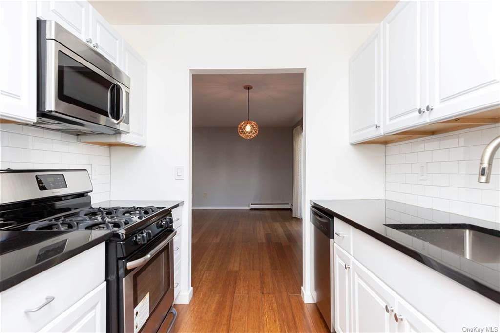 10 Hillside Terrace - Photo 1