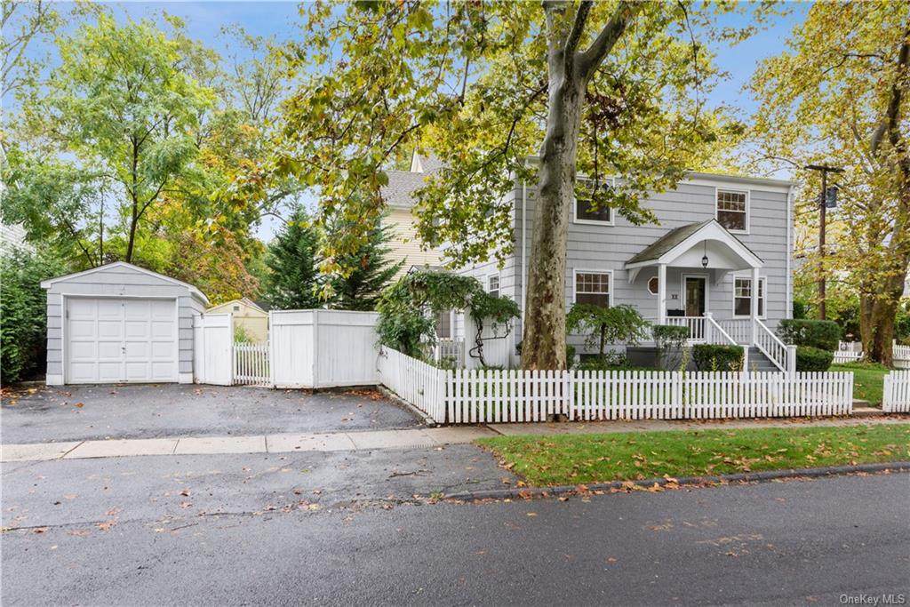 29 Coolidge Avenue - Photo 1