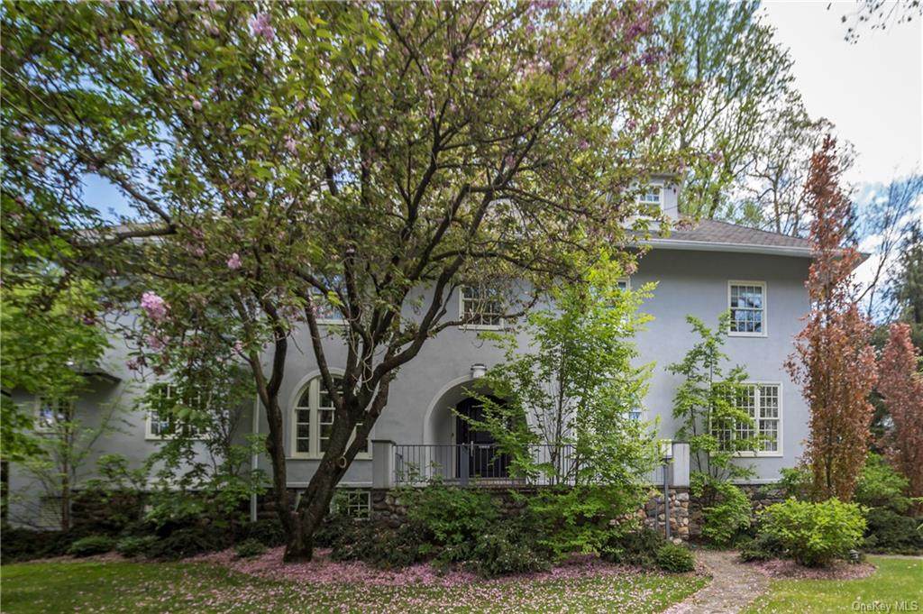 1 Woodland Avenue - Photo 1
