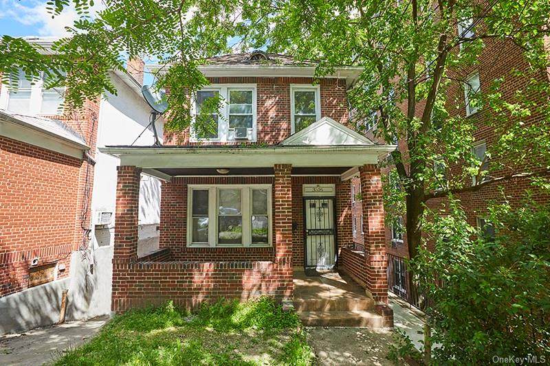 3526 Riverdale Avenue - Photo 1