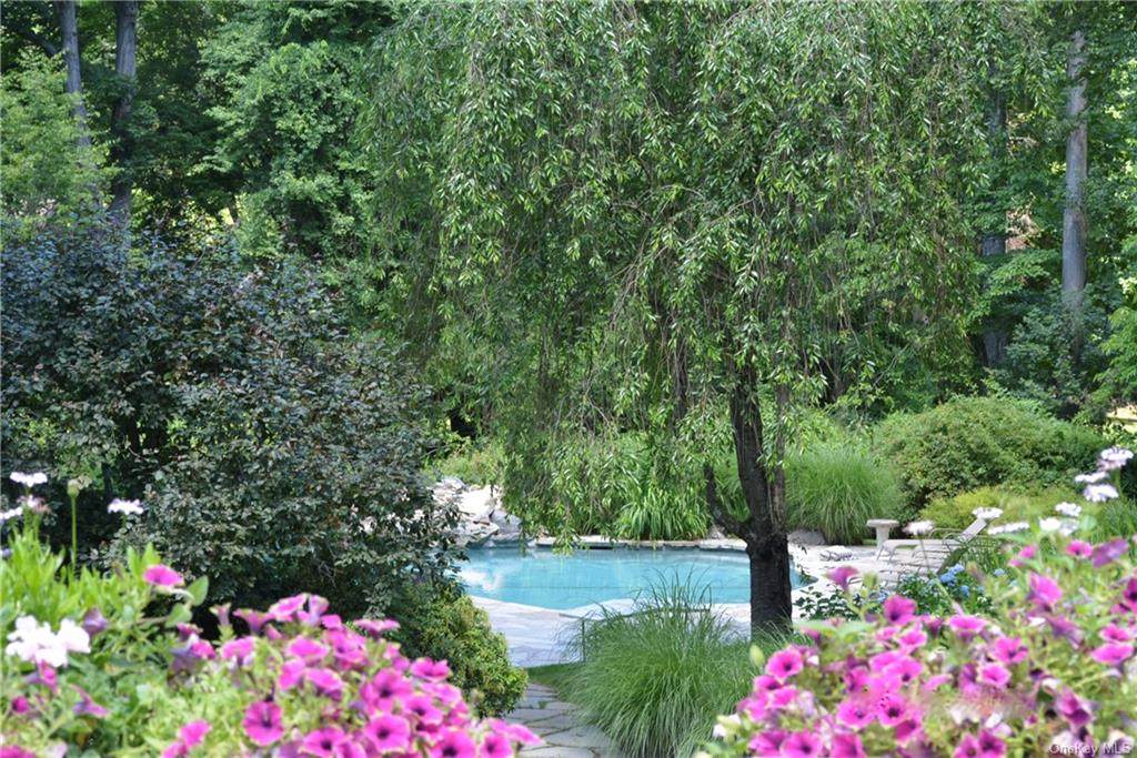 40 Hilltop Road - Photo 1
