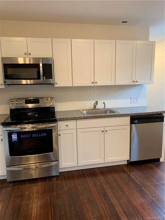 15B Babbitt Road - Photo 1