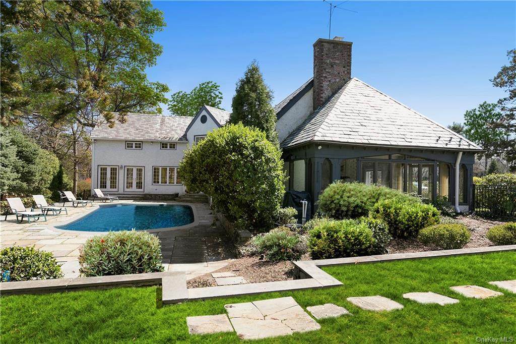 430 Orienta Avenue - Photo 1