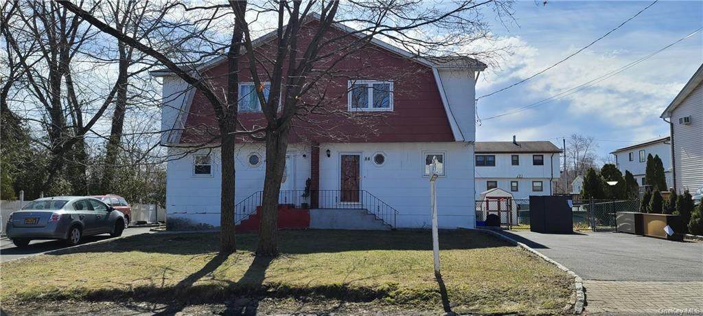 84 Division Avenue - Photo 1