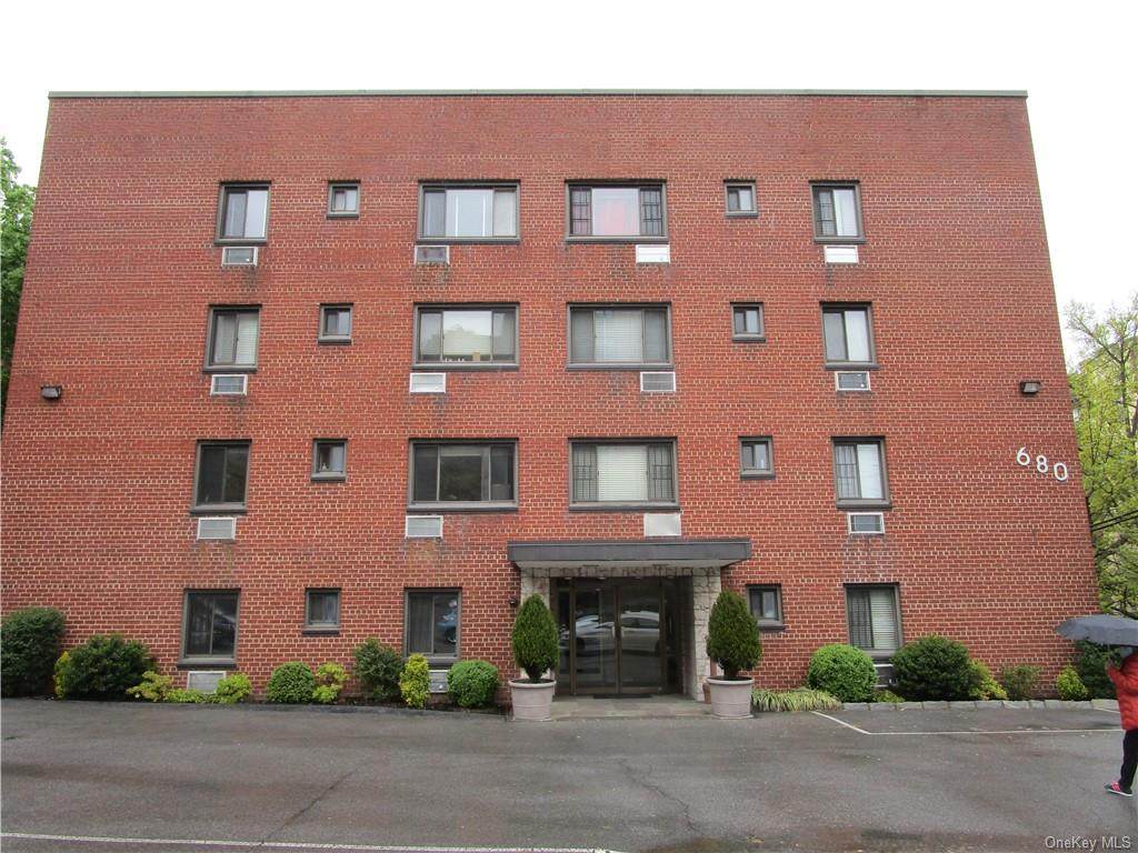 680 Terrace Avenue - Photo 1