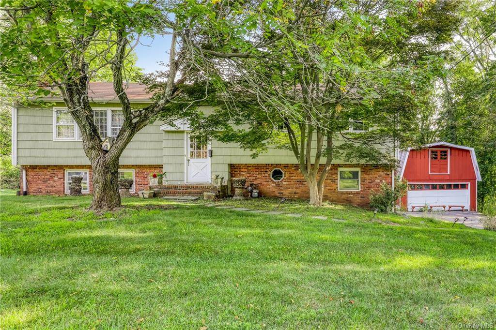 8 Marjorie Drive - Photo 1