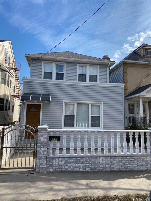 830 Clarence Avenue - Photo 1