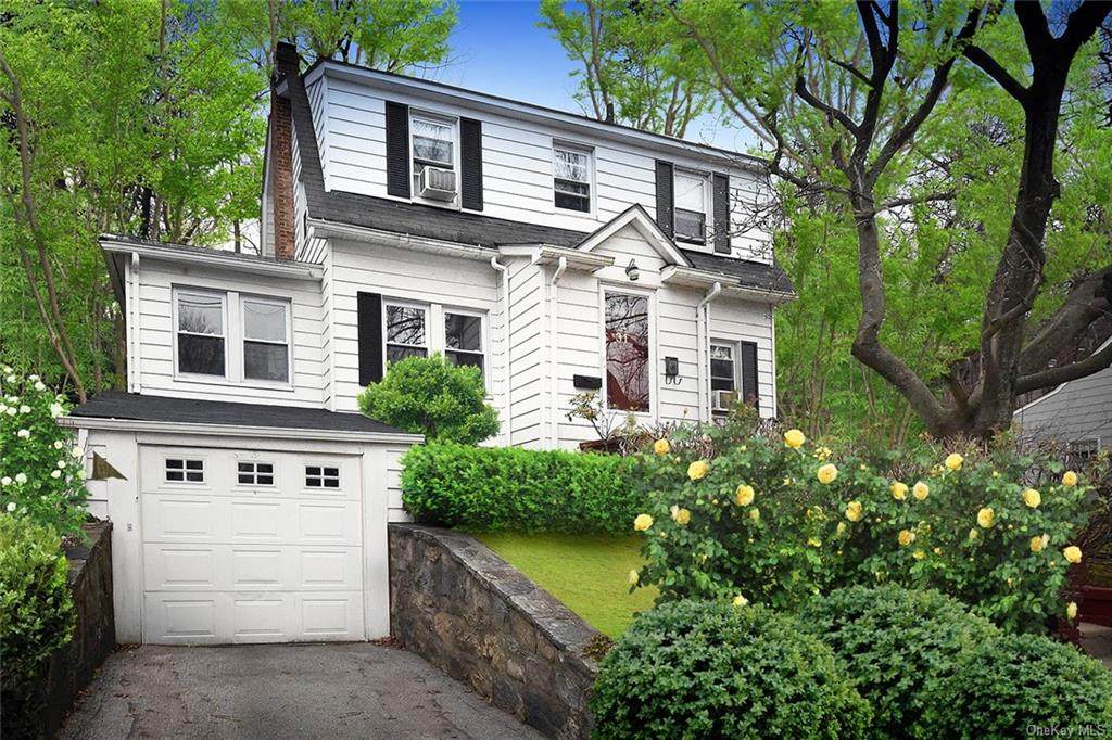 31 Clinton Avenue - Photo 1