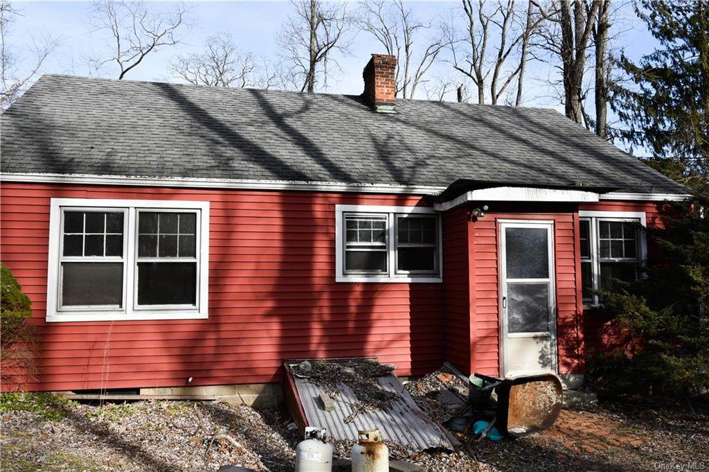 101 Hurds Corners Road - Photo 1