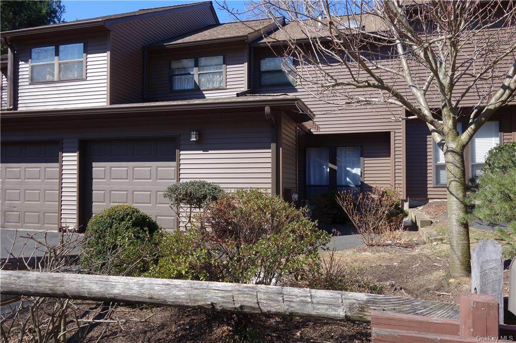 202 Woods Brooke Court - Photo 1