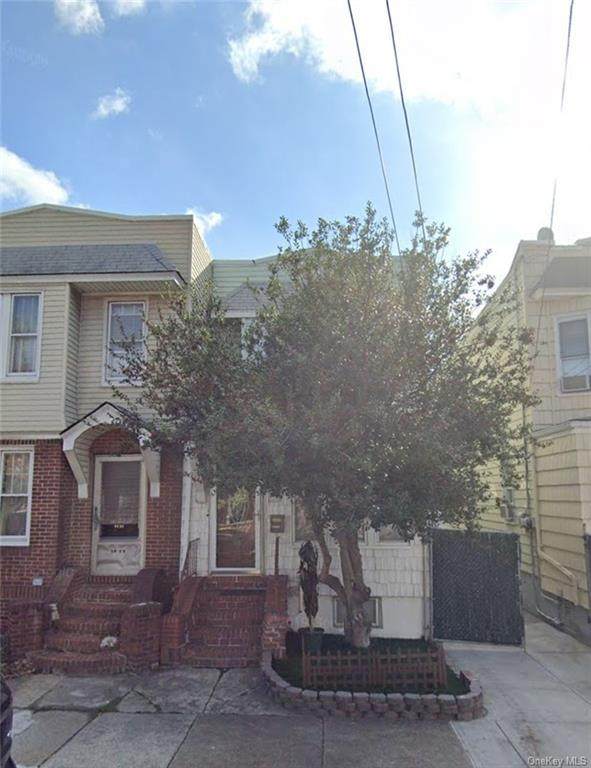 62-32 60 Avenue - Photo 1