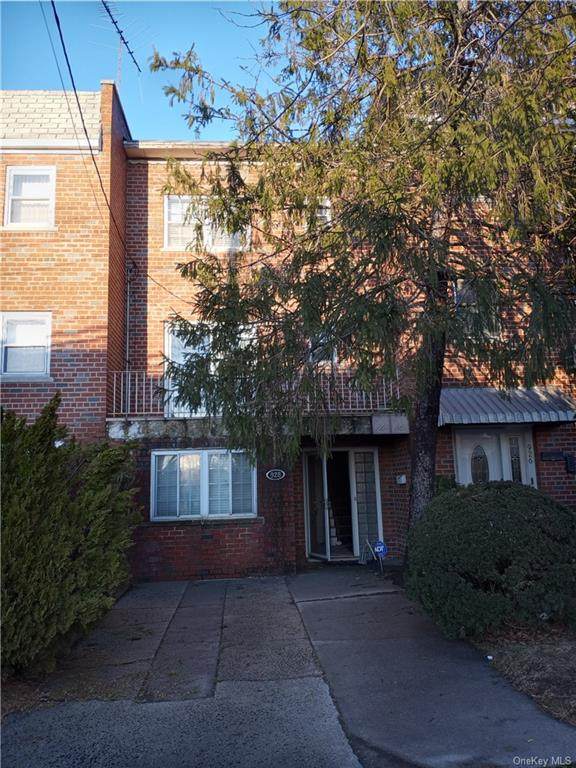 928 Calhoun Avenue - Photo 1