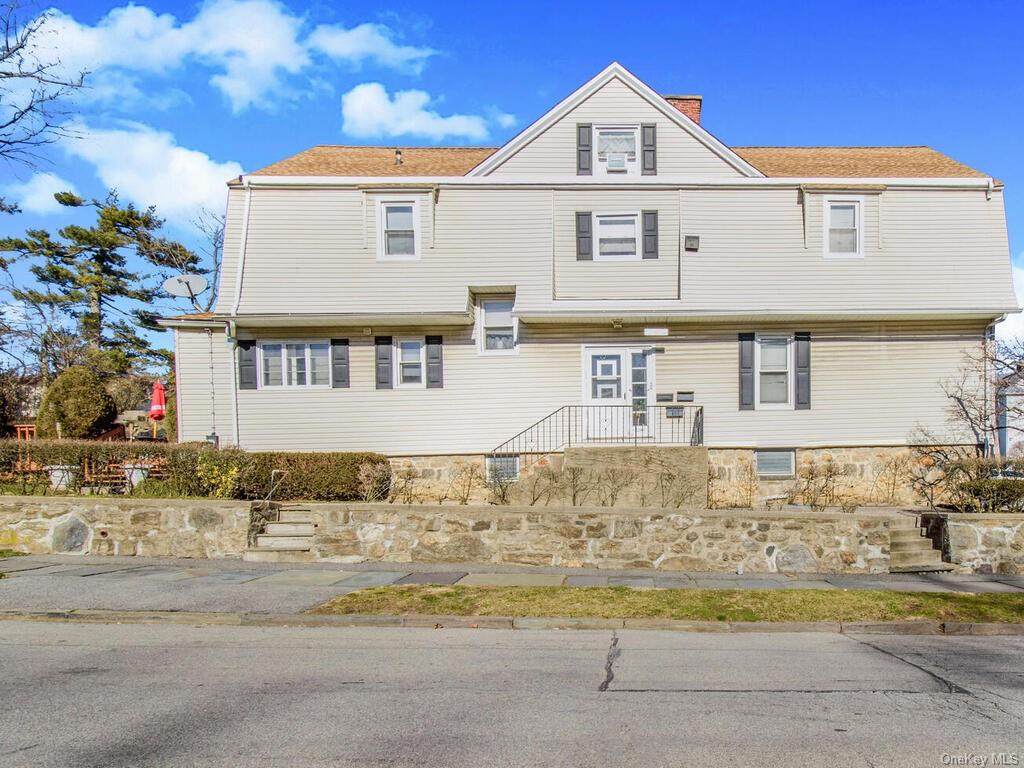 16 Park Avenue - Photo 1