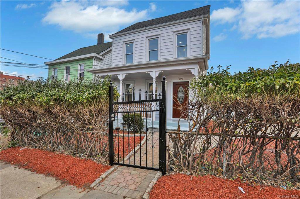 223 6th Avenue - Photo 1