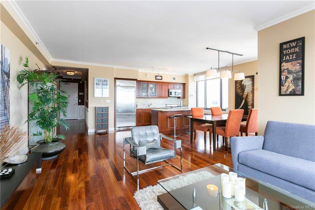 10 City Place - Photo 1