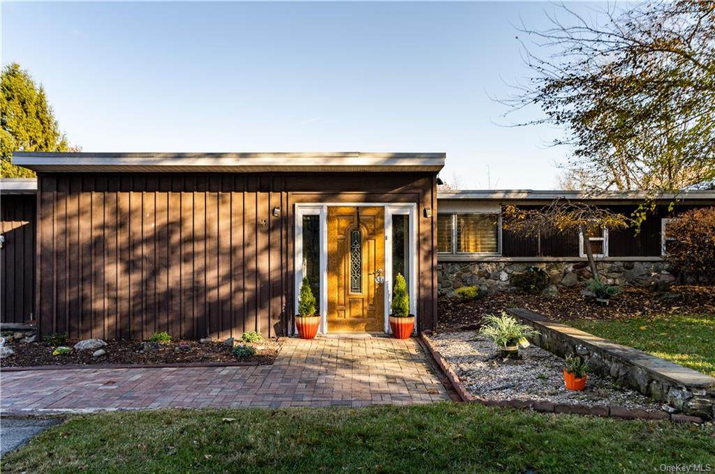 28 Edge Hill Road - Photo 1