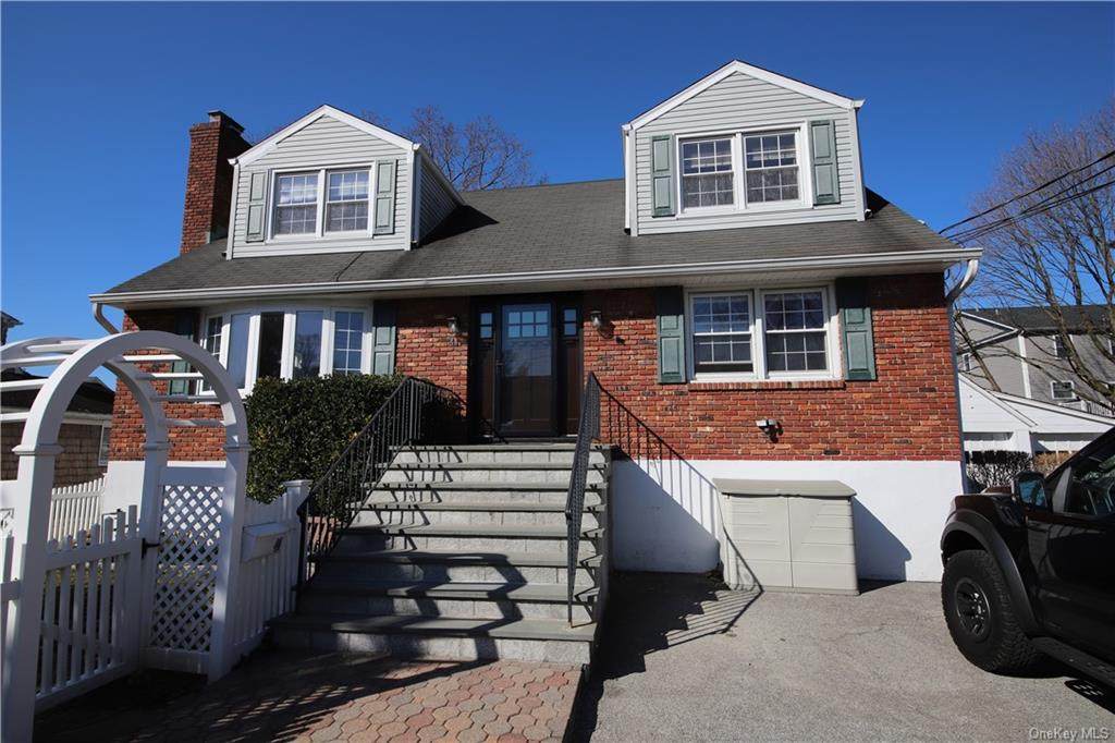 44 Batavia Place - Photo 1