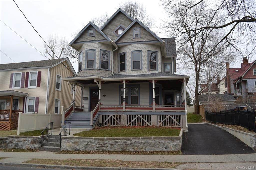834 John Street - Photo 1