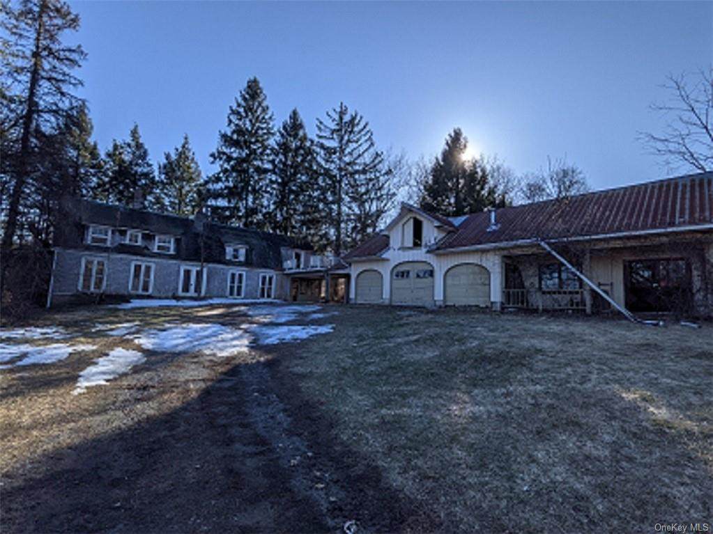 197 Glenwood Road - Photo 1