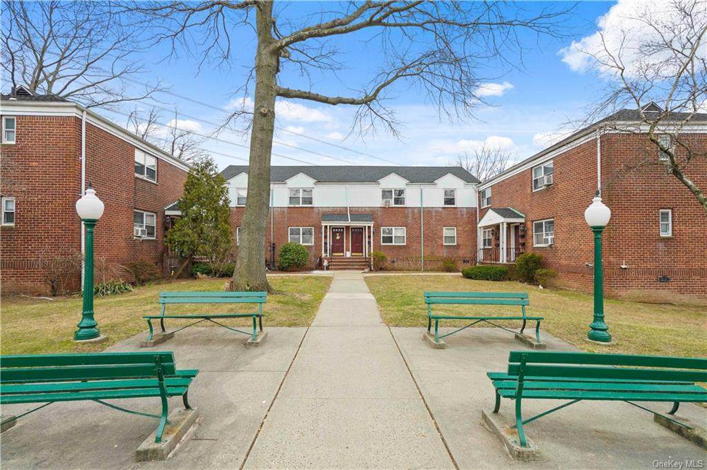 560 Tuckahoe Road - Photo 1