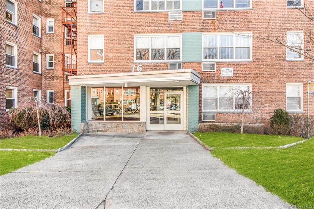76 Dehaven Drive - Photo 1