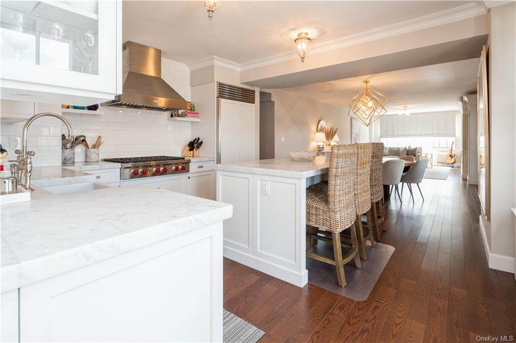 3755 Henry Hudson Parkway - Photo 1