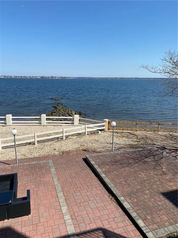 1478 Shore Drive - Photo 1