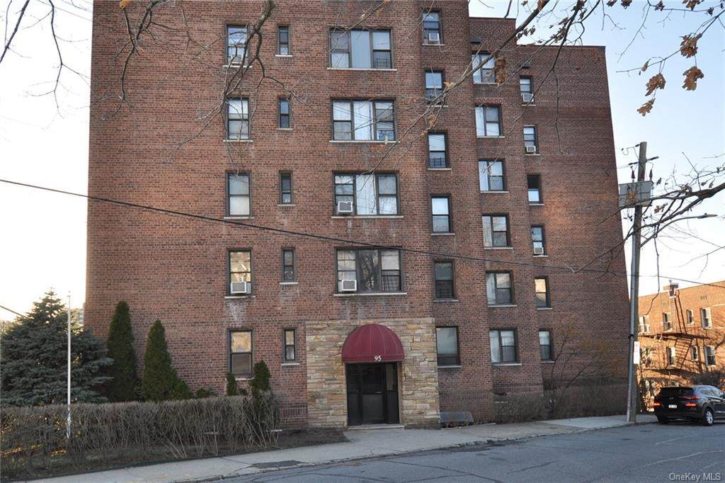 95 Sedgwick Avenue - Photo 1
