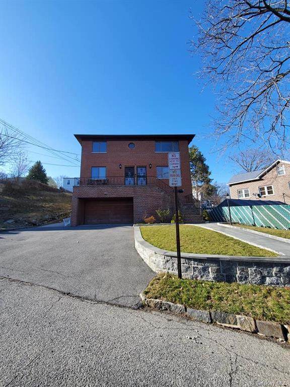 4 Shipman Avenue - Photo 1