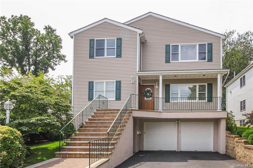 8 Davenport Street - Photo 1