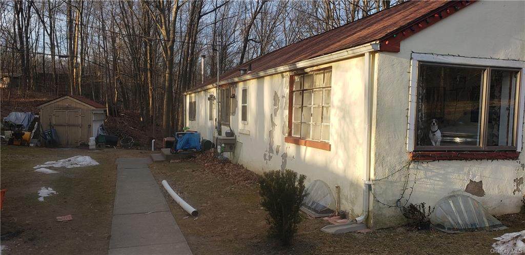 32 Dutchess Hill Road - Photo 1
