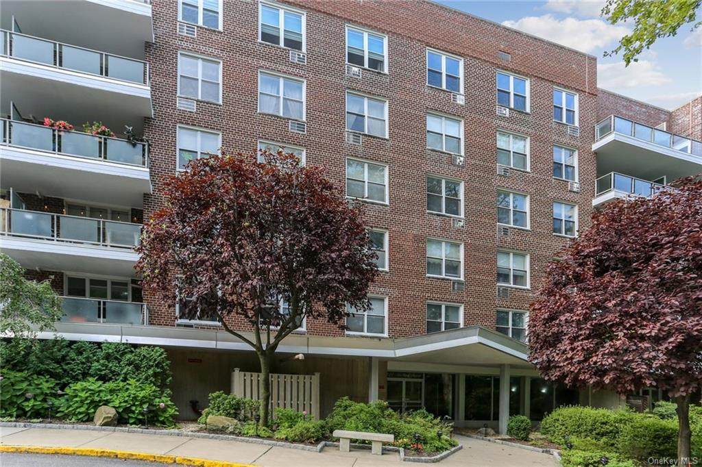 222 Martling Avenue - Photo 1