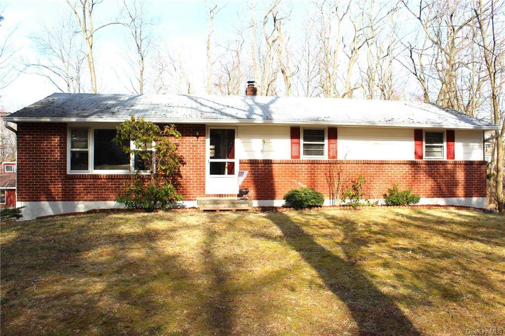 64 Edgewood Drive - Photo 1