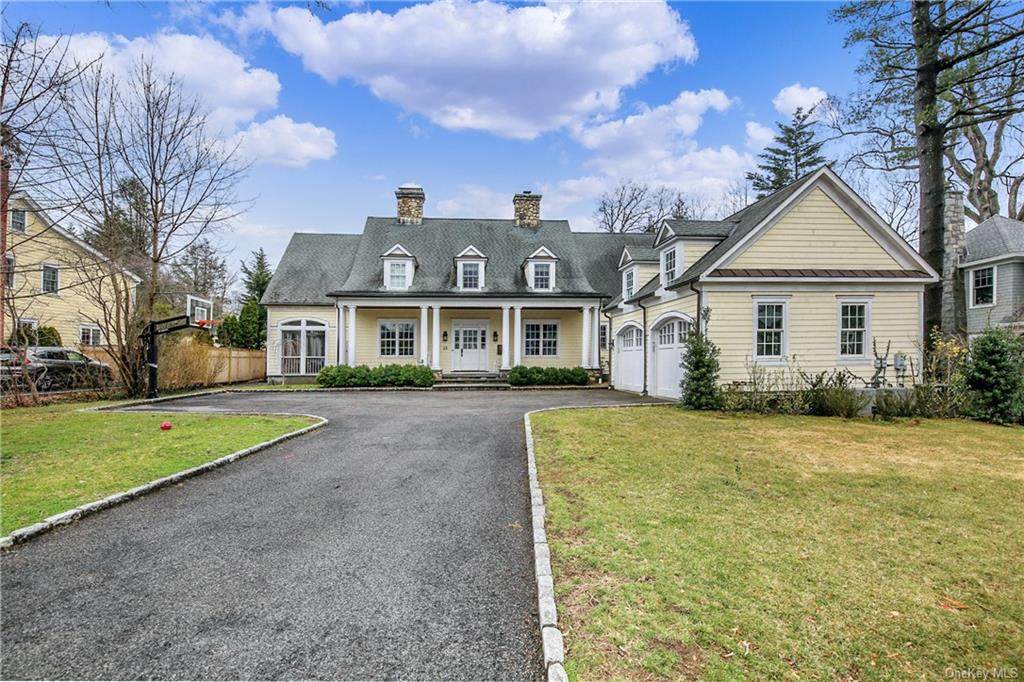 15 Davis Avenue - Photo 1