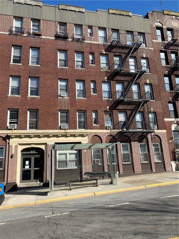 550 Fort Washington Avenue - Photo 1