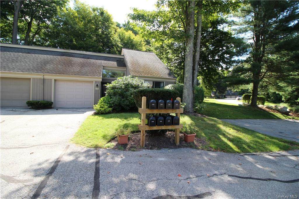 440 Heritage Hills - Photo 1